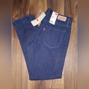Levi's skinny boyfriend jeans